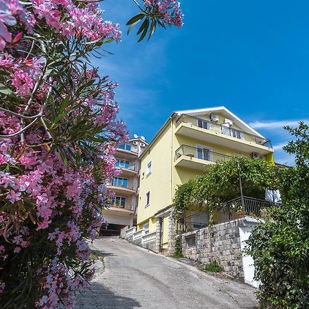 Adriana Apartments Herceg Novi Eksteriør bilde