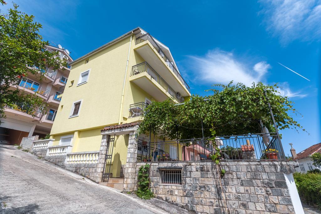 Adriana Apartments Herceg Novi Eksteriør bilde